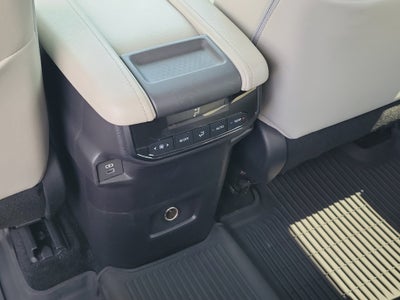 2025 Toyota Grand Highlander Hybrid XLE