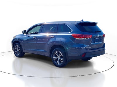 2017 Toyota Highlander LE