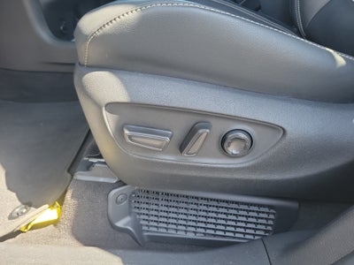 2025 Toyota Sienna Platinum