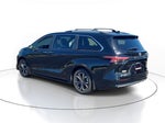 2025 Toyota Sienna Platinum