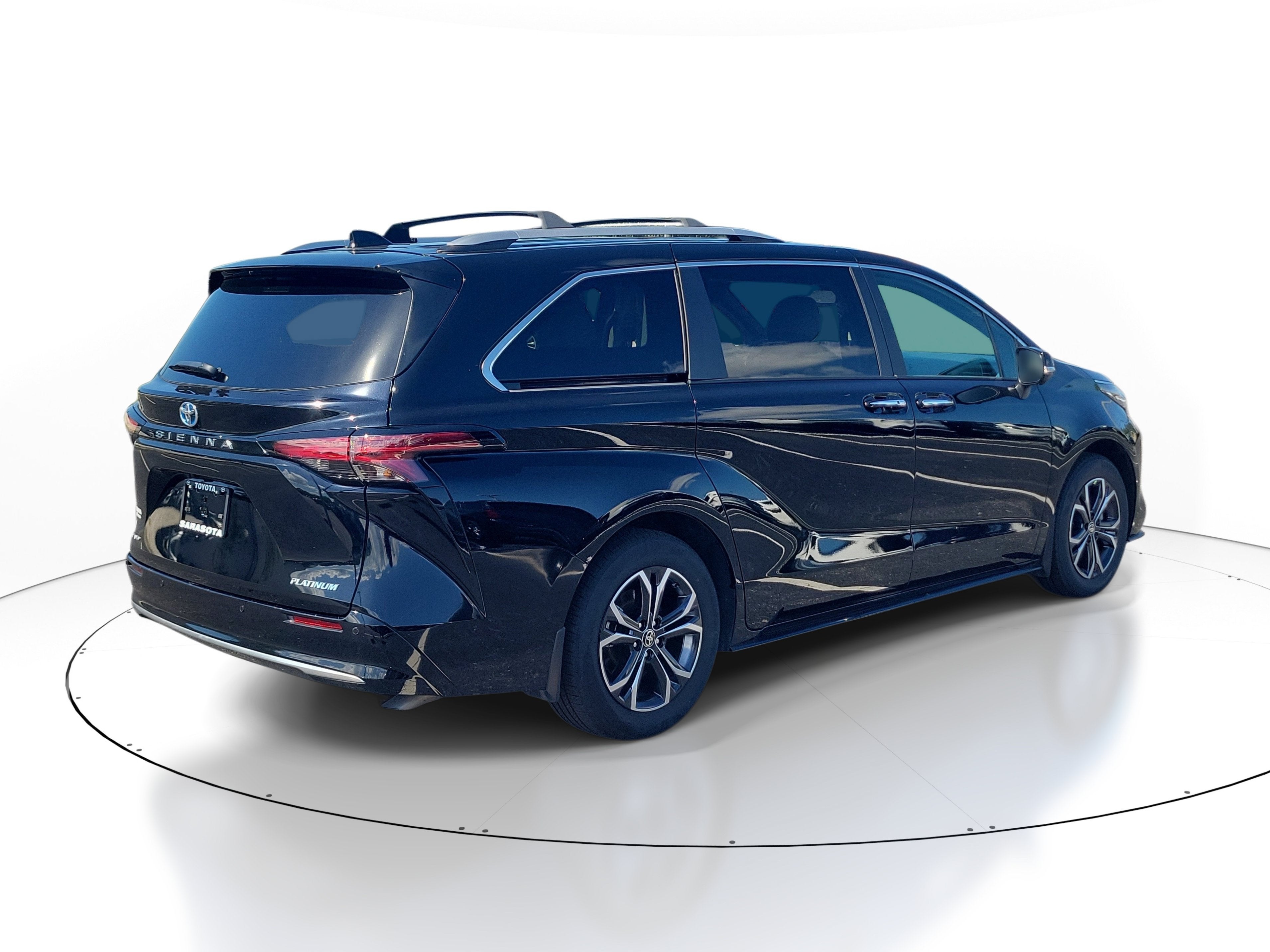 2025 Toyota Sienna Platinum