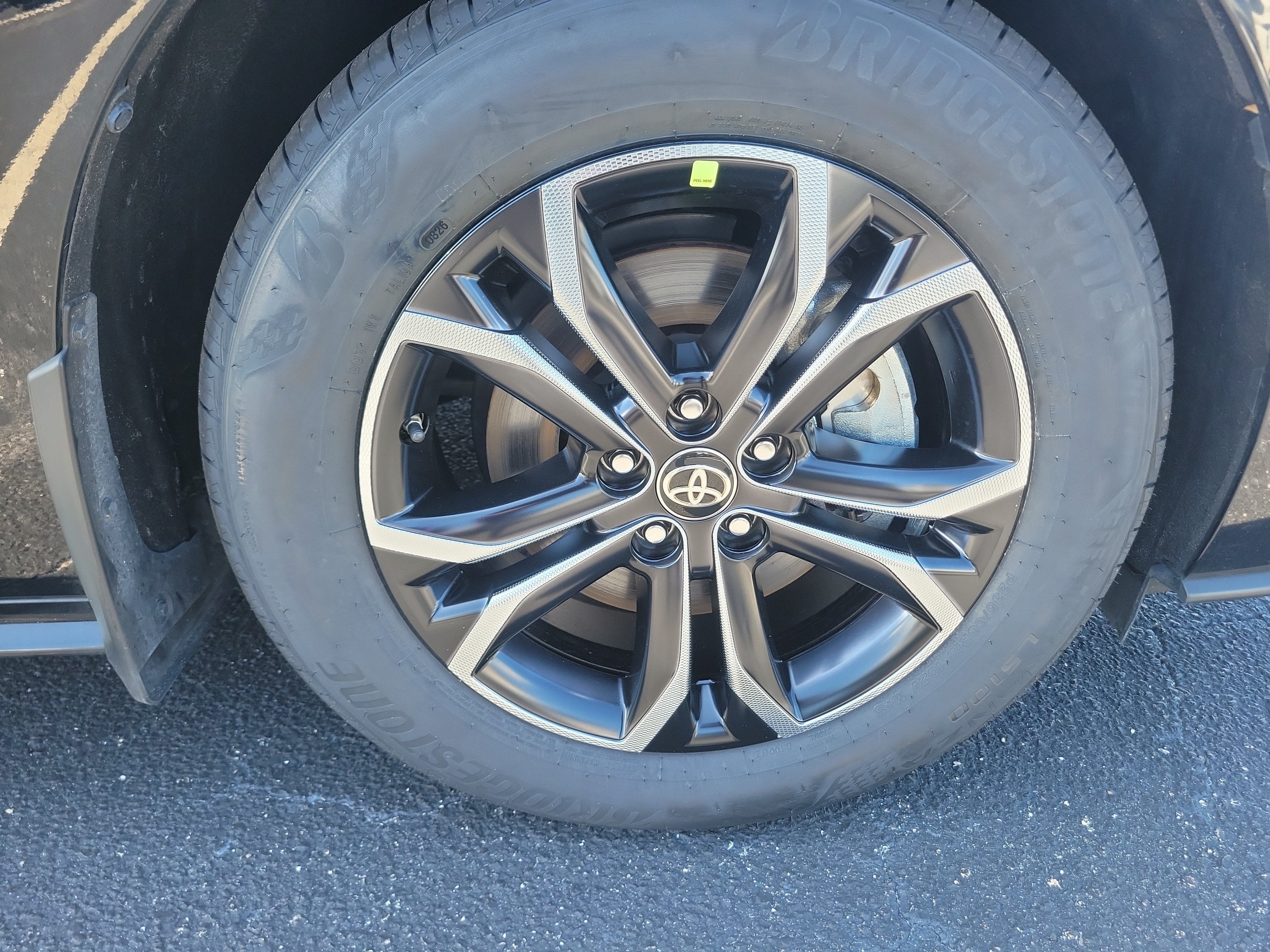 2025 Toyota Sienna Platinum