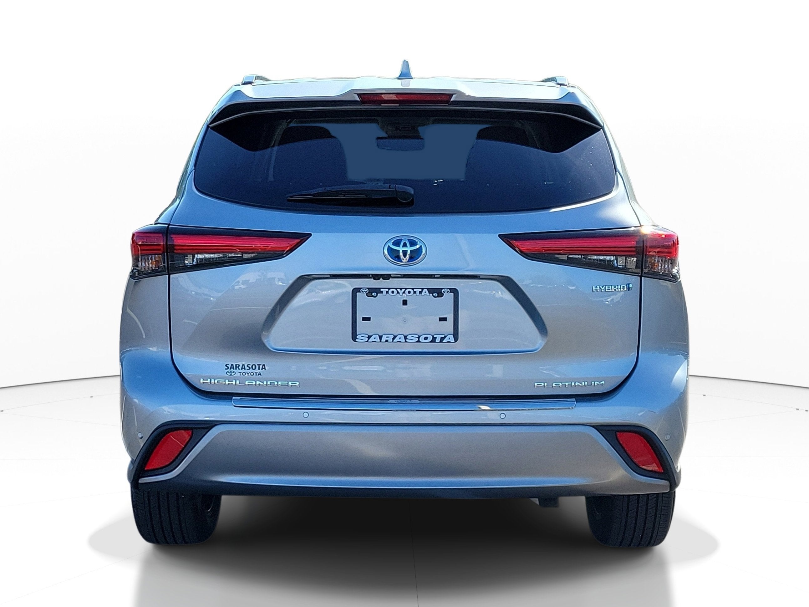 2022 Toyota Highlander Hybrid Platinum