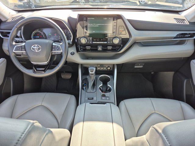 2021 Toyota Highlander Hybrid XLE