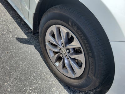 2022 Toyota Sienna XLE