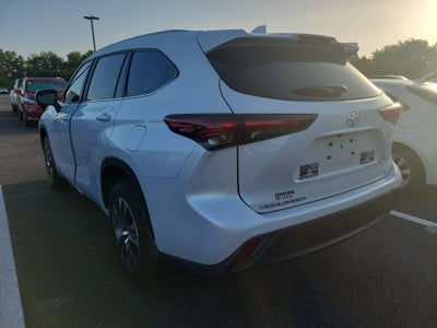 2026 Toyota Highlander Hybrid XLE