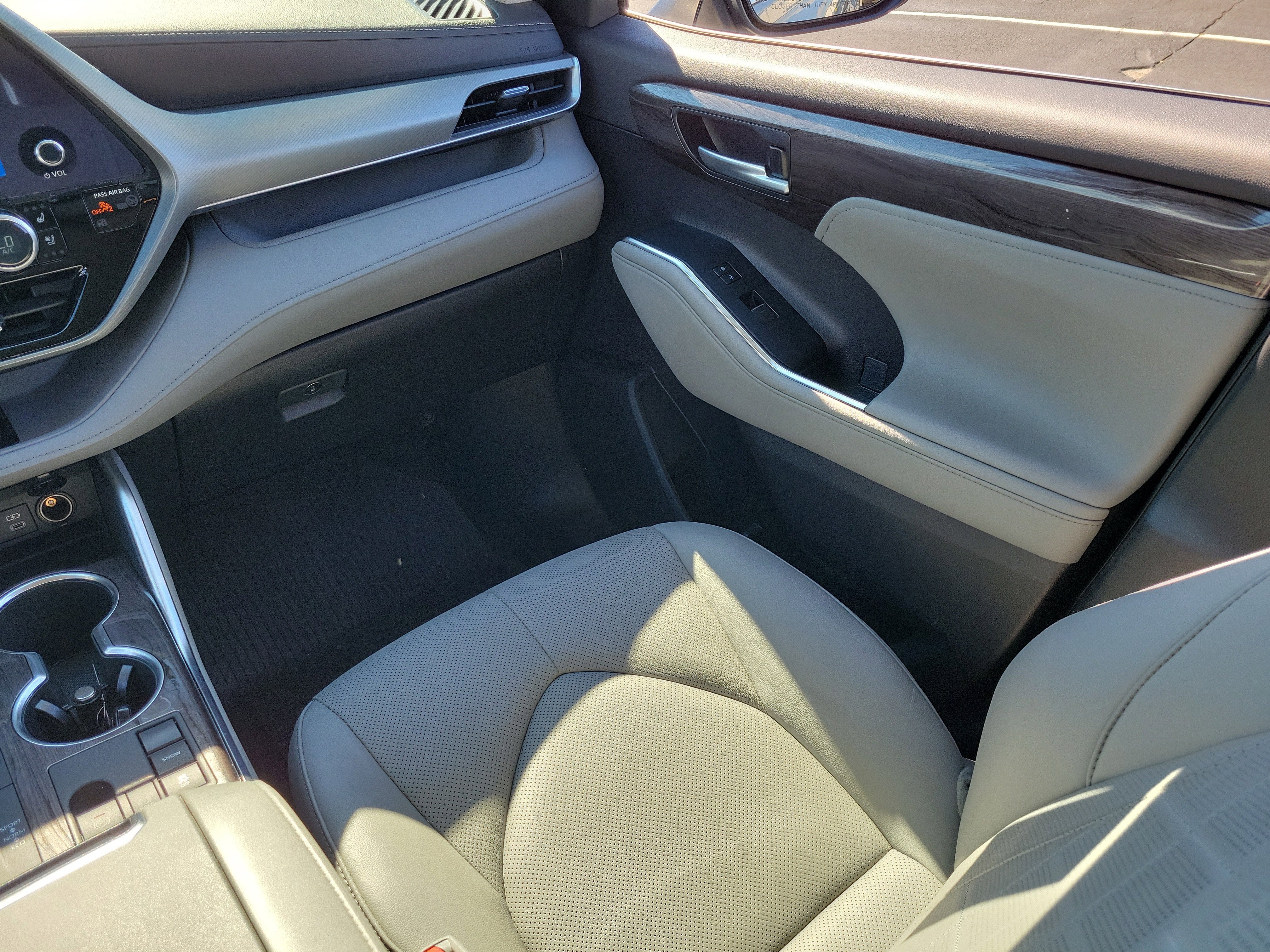 2023 Toyota Highlander Platinum