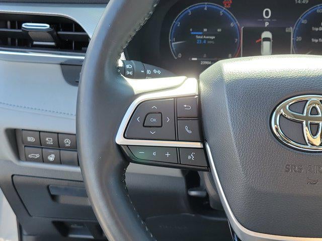 2023 Toyota Highlander Platinum