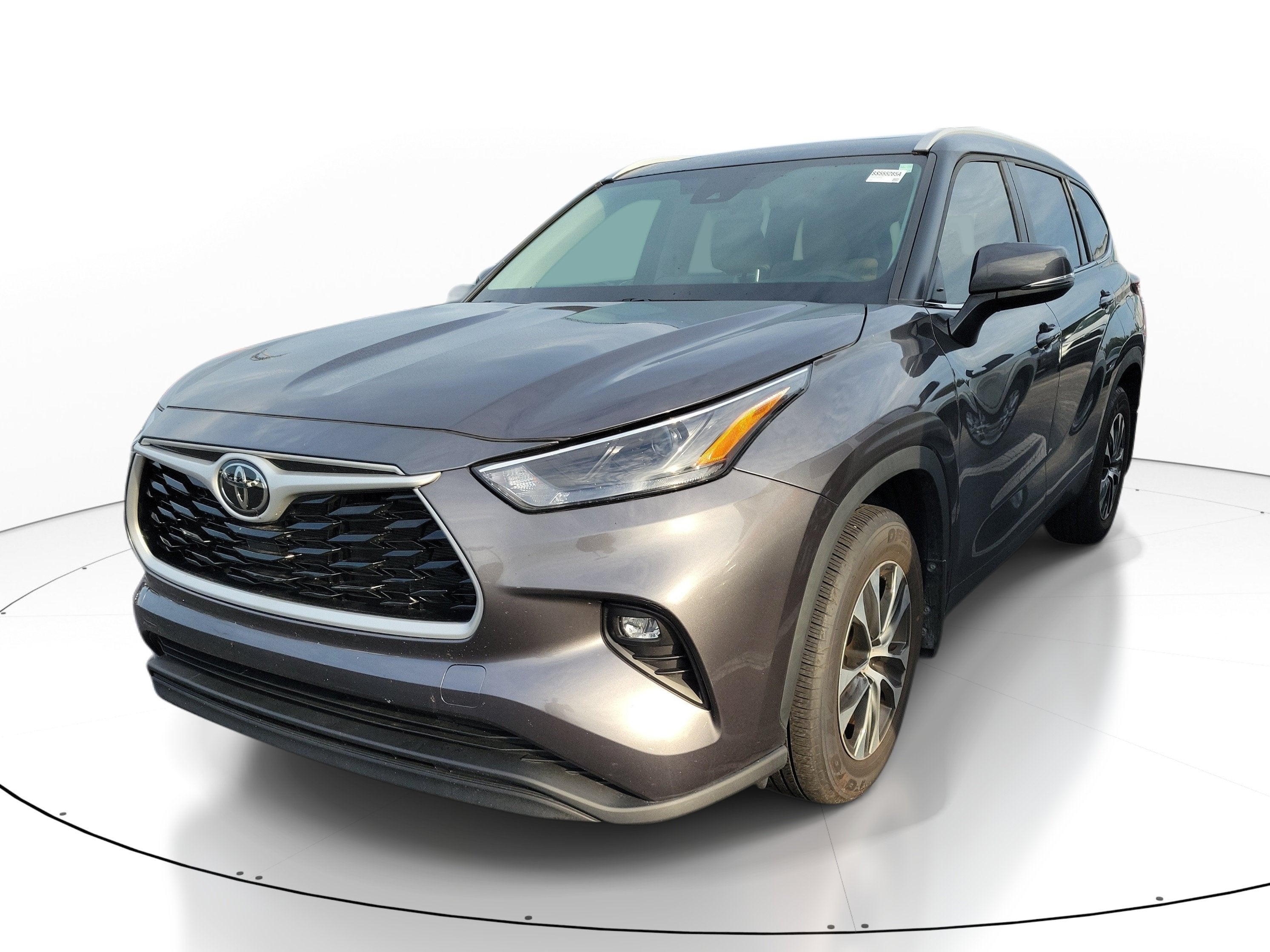 2025 Toyota Highlander XLE
