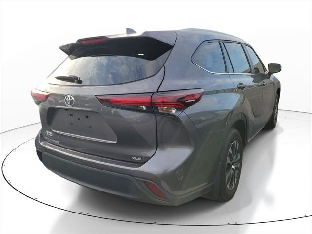 2025 Toyota Highlander XLE