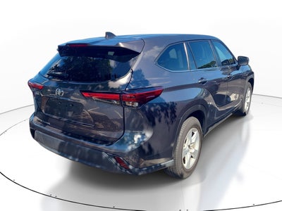 2023 Toyota Highlander Base