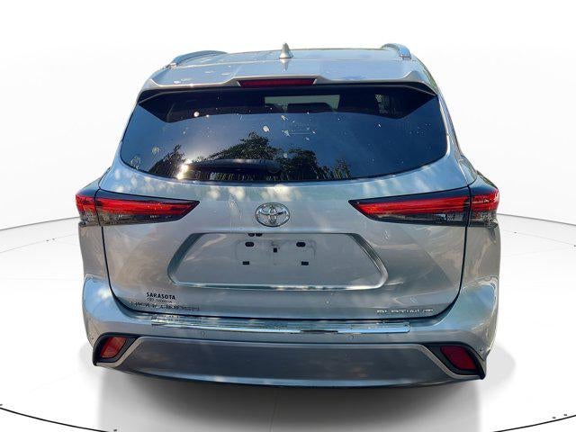 2023 Toyota Highlander Platinum