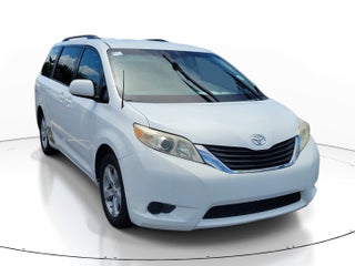 2012 Toyota Sienna LE
