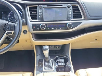 2017 Toyota Highlander XLE