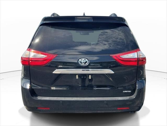 2017 Toyota Sienna Limited Premium