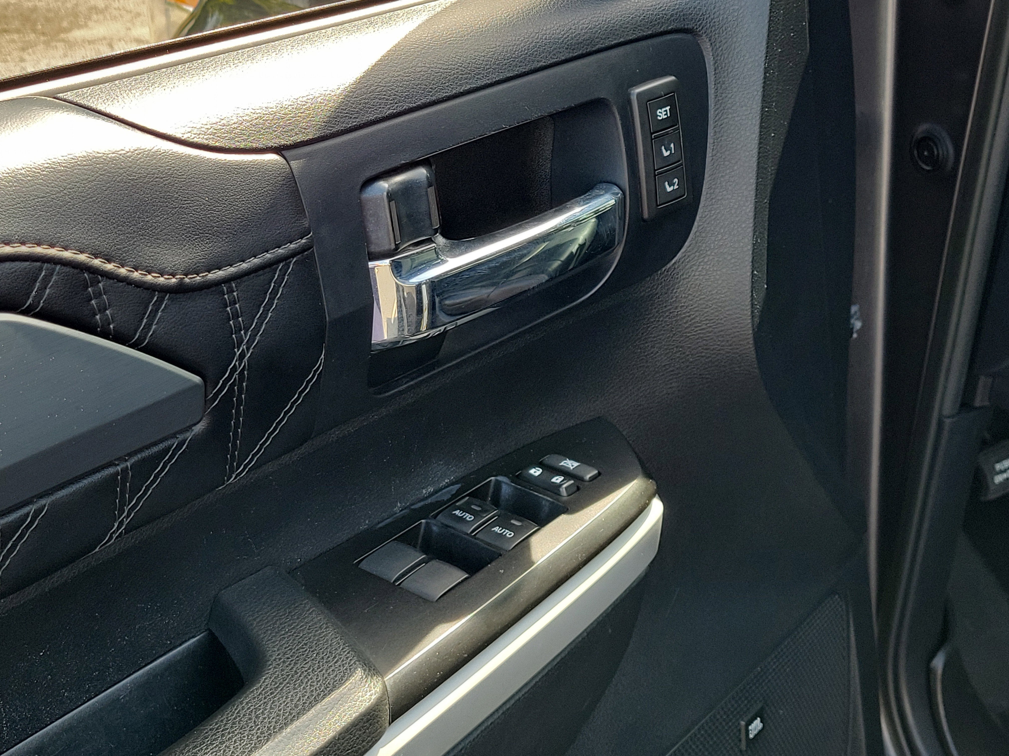 2018 Toyota Tundra Platinum