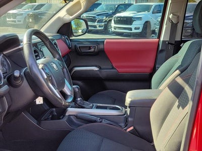 2016 Toyota Tacoma SR5