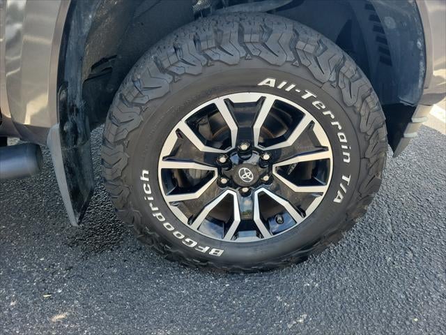 2020 Toyota Tacoma TRD Sport