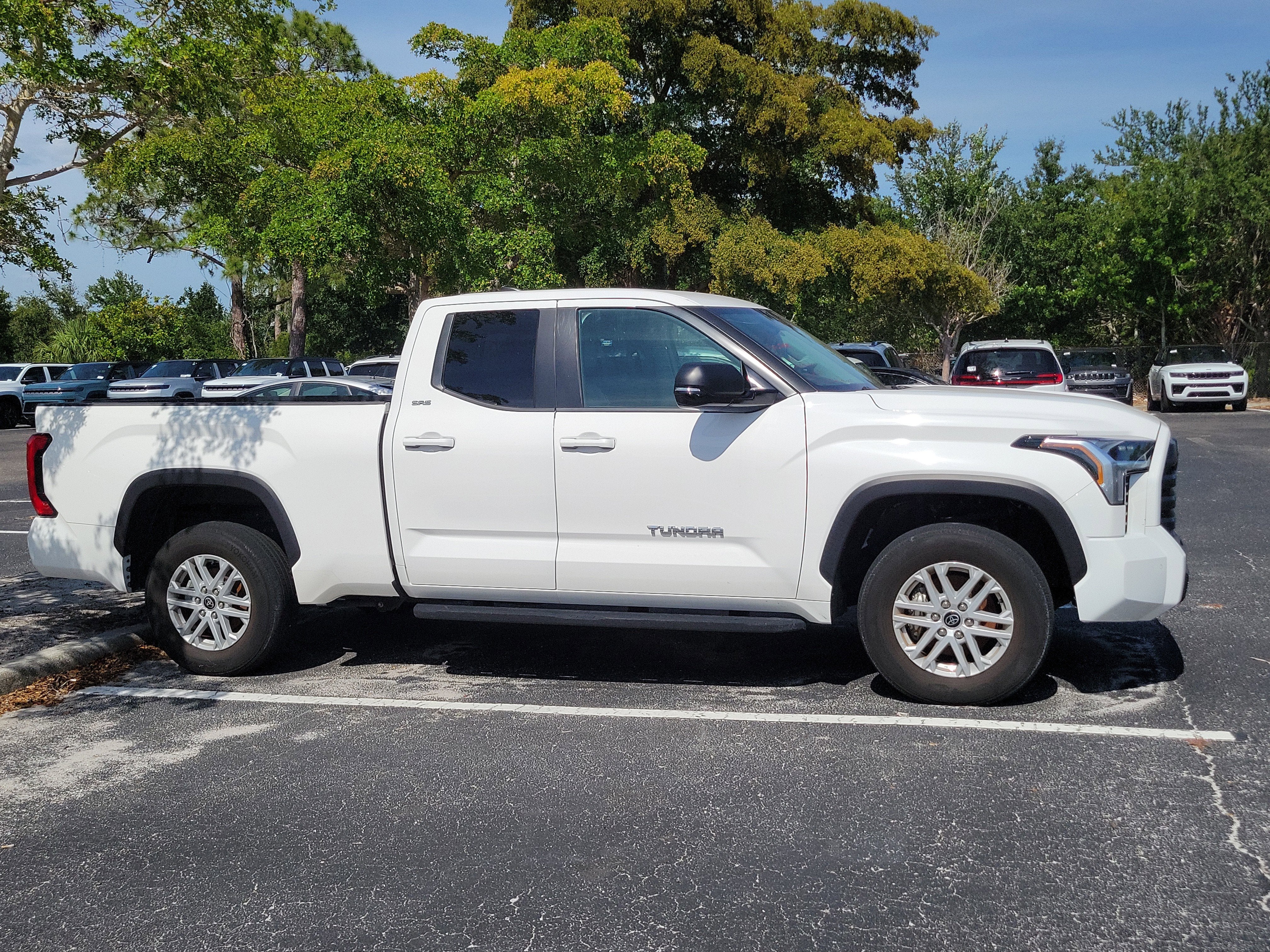 2024 Toyota Tundra 4WD SR5