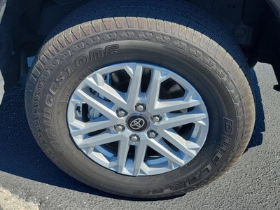 2025 Toyota Tundra SR5