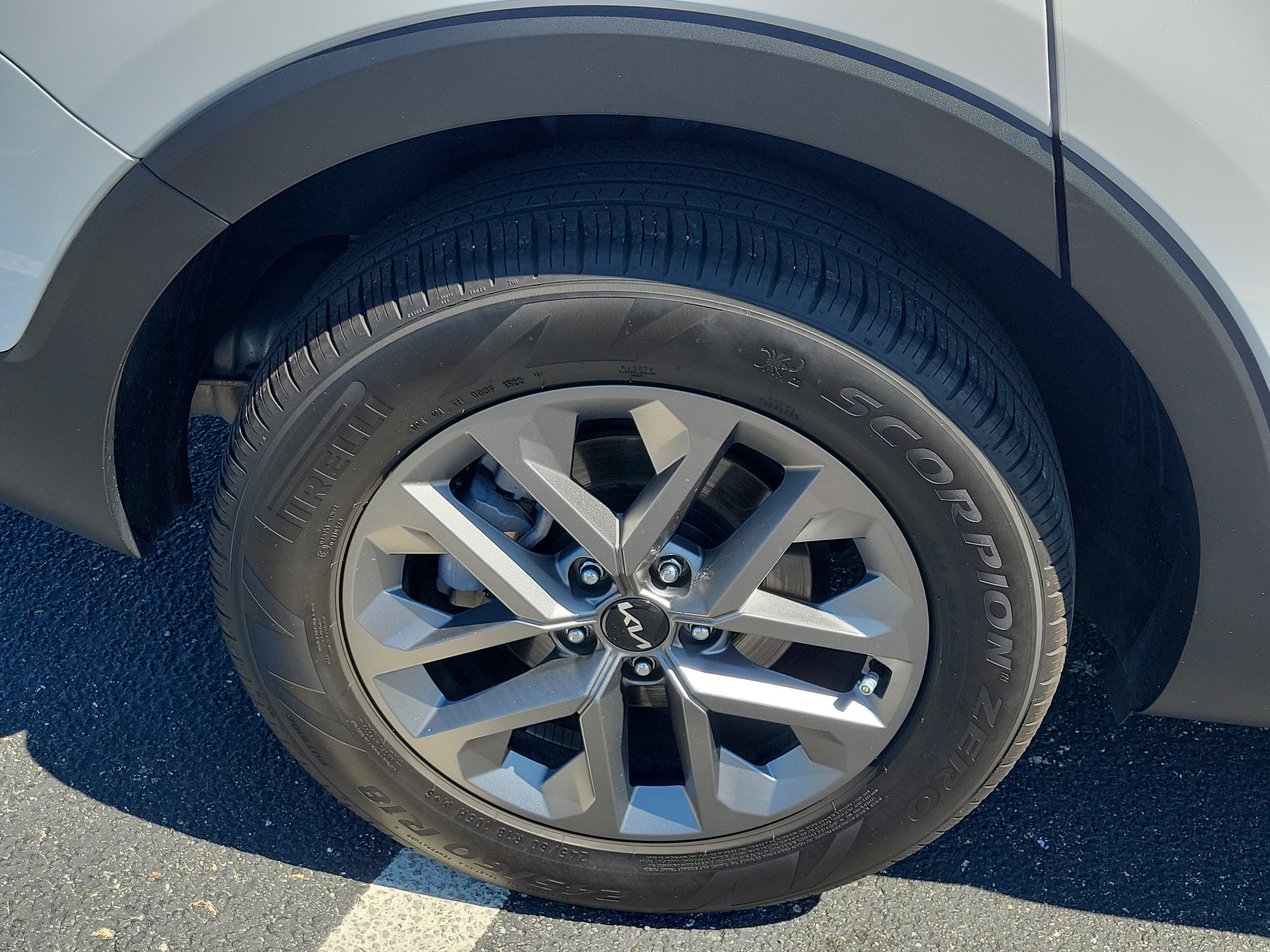 2023 Kia Telluride LX