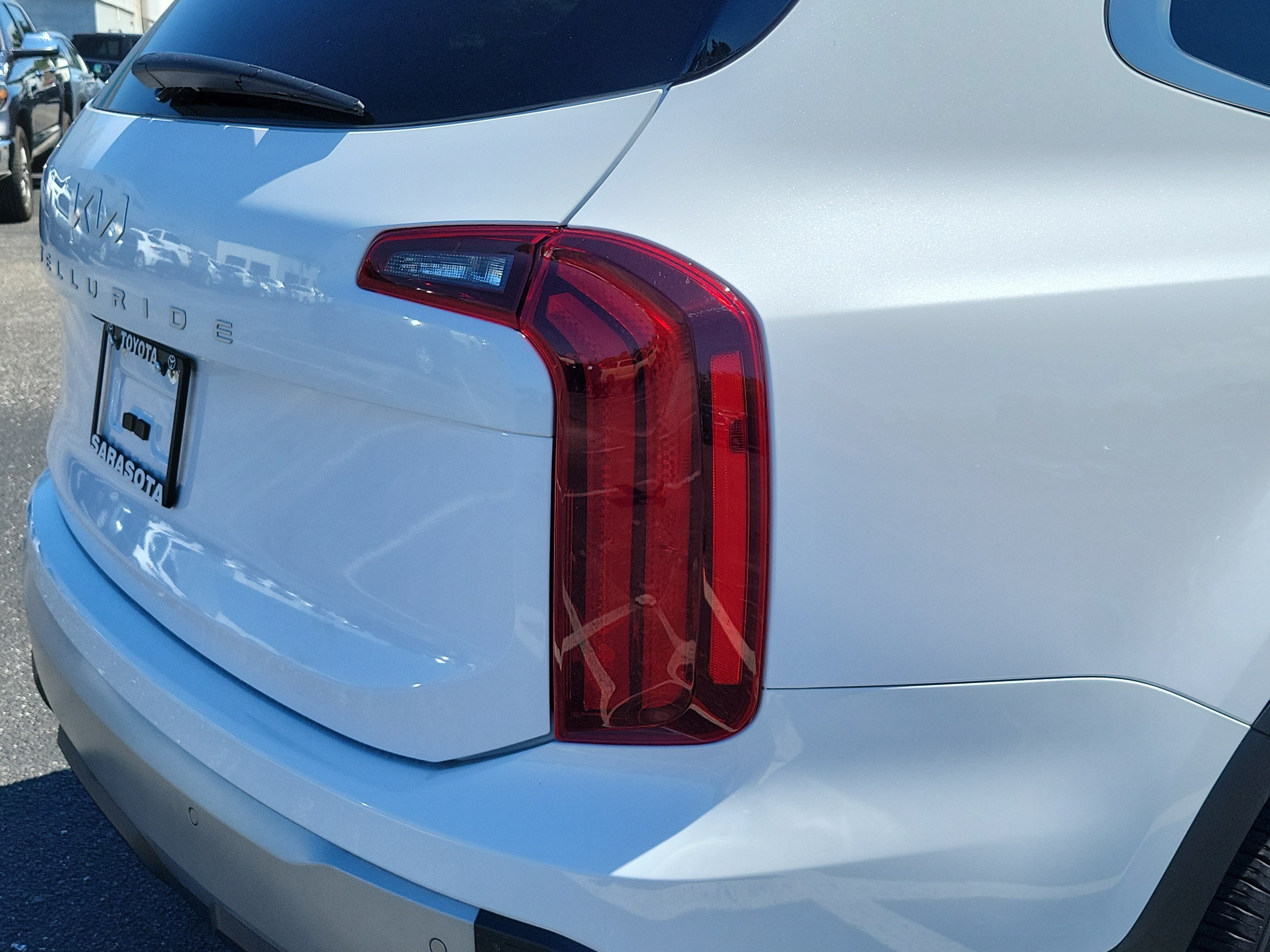 2023 Kia Telluride LX