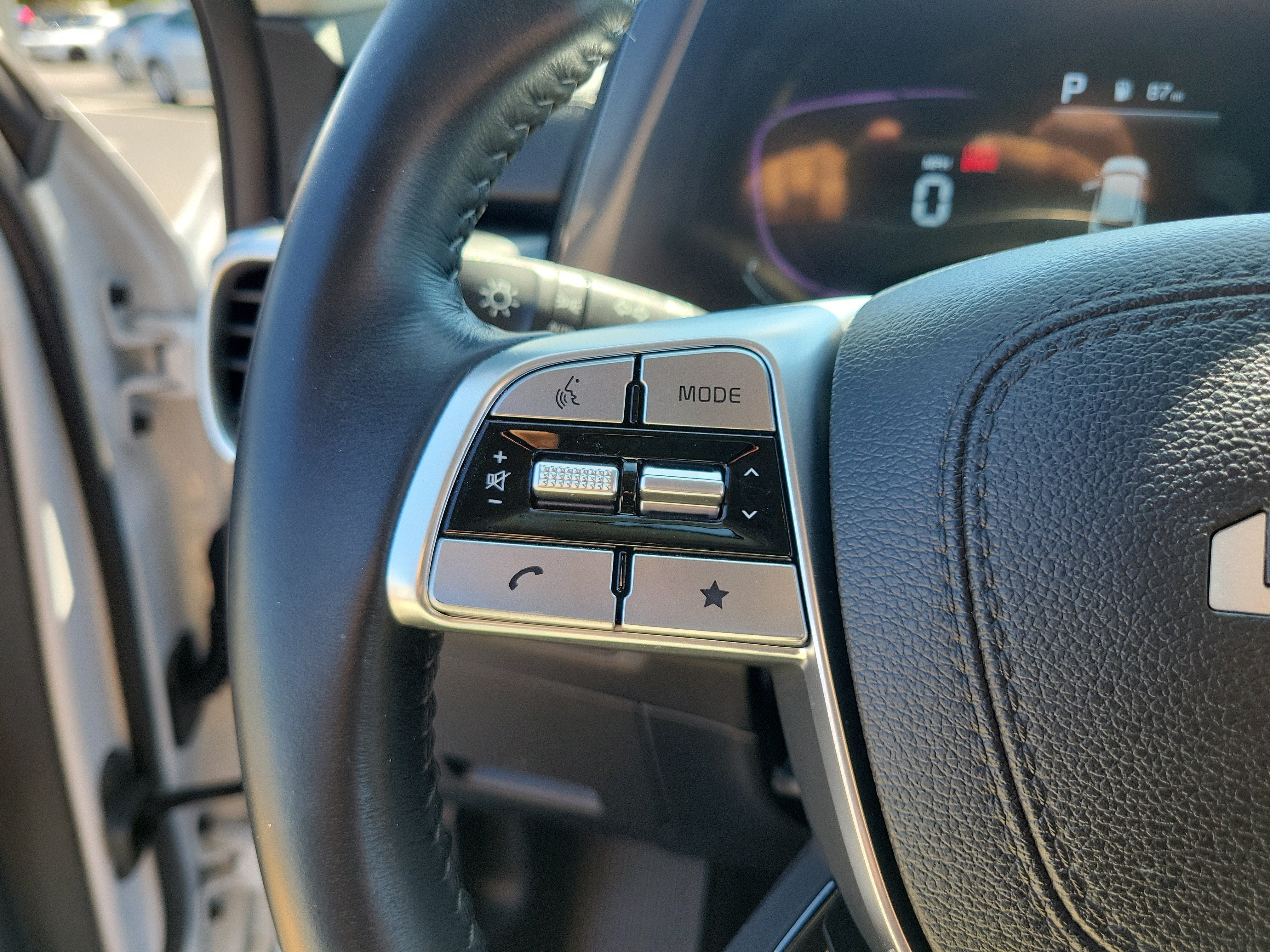2023 Kia Telluride LX