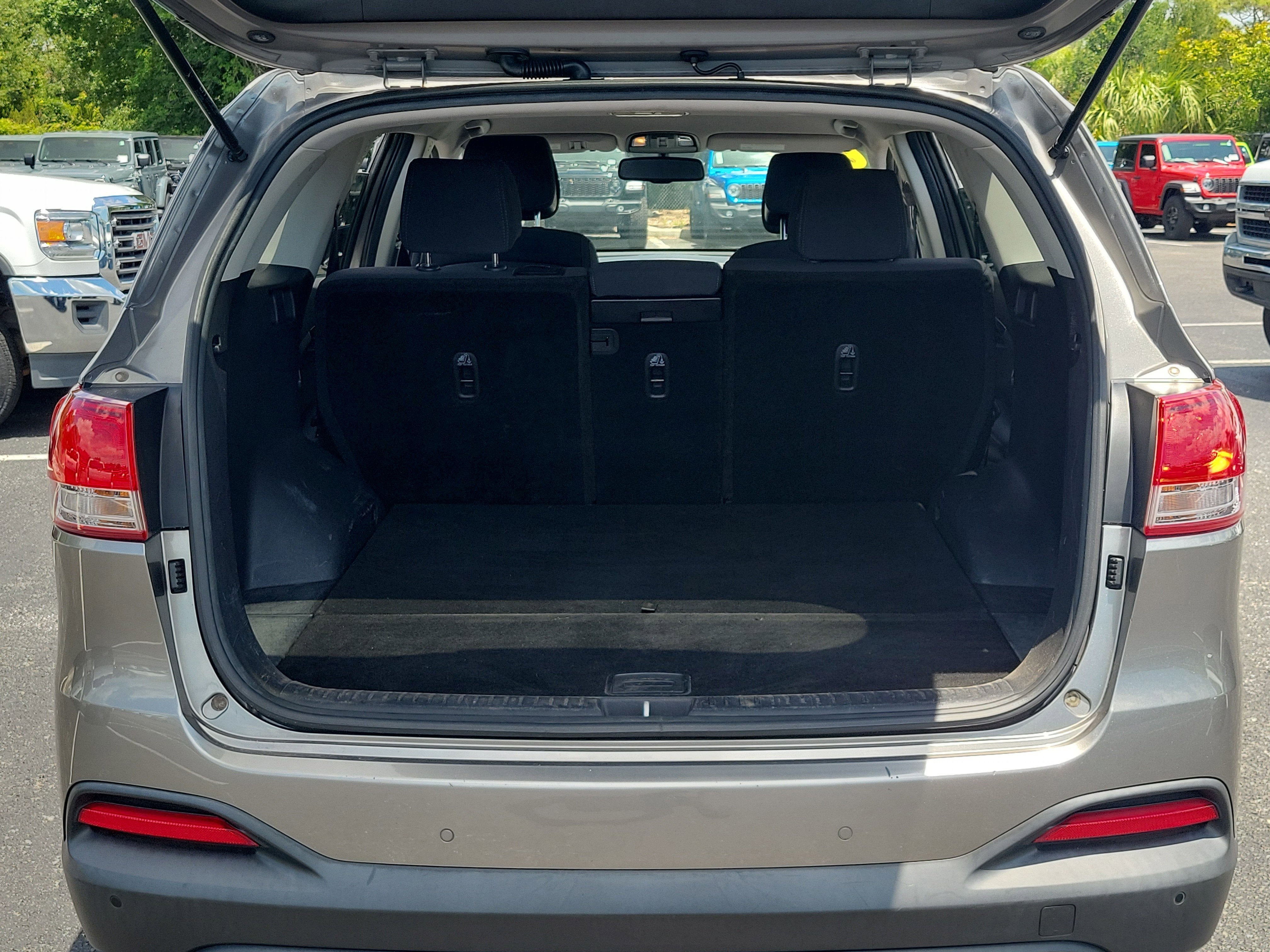 2016 Kia Sorento LX