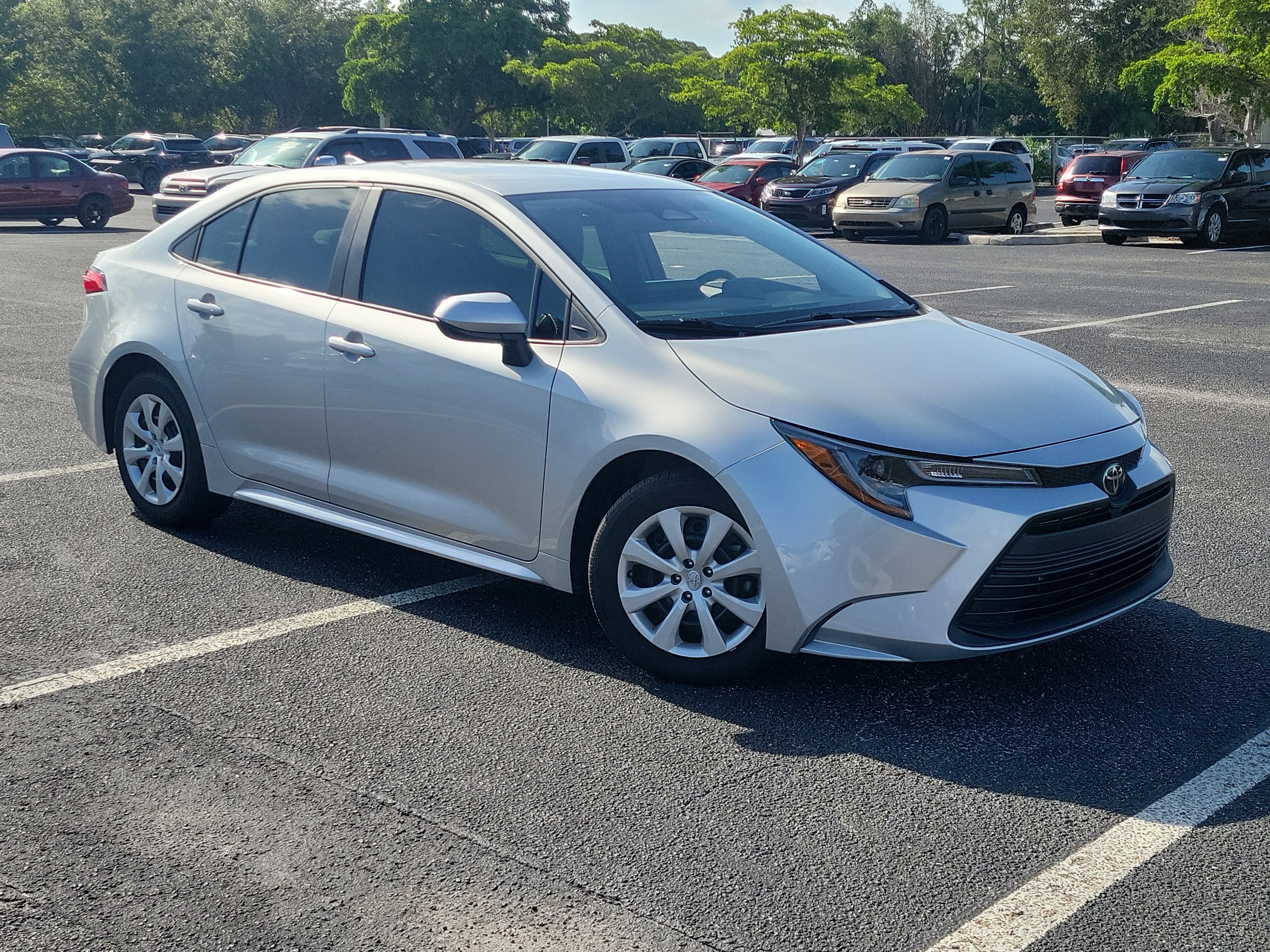 2025 Toyota Corolla LE