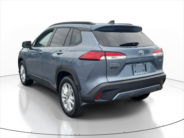 2025 Toyota Corolla Cross LE