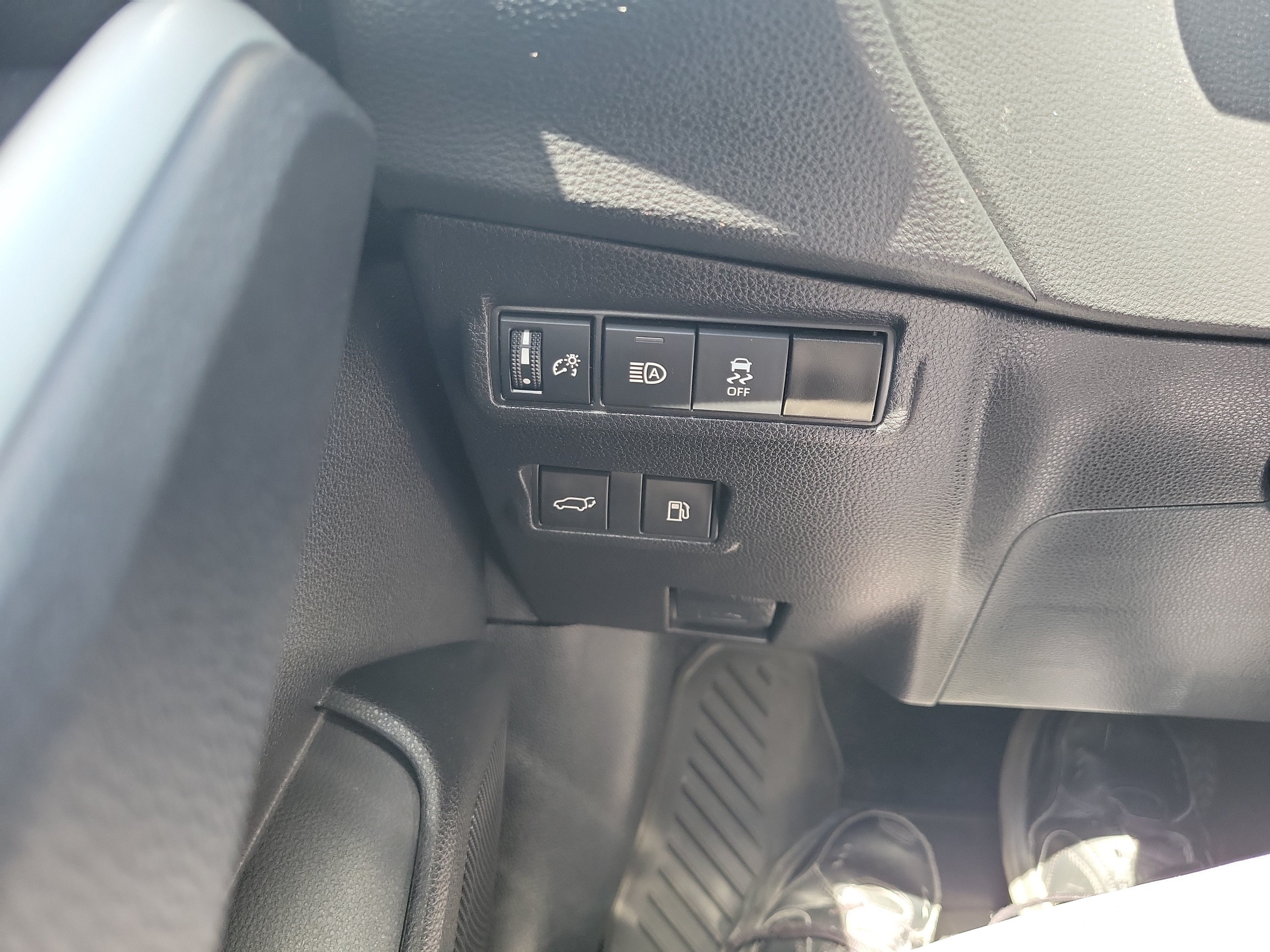 2024 Toyota Corolla Cross Hybrid XSE