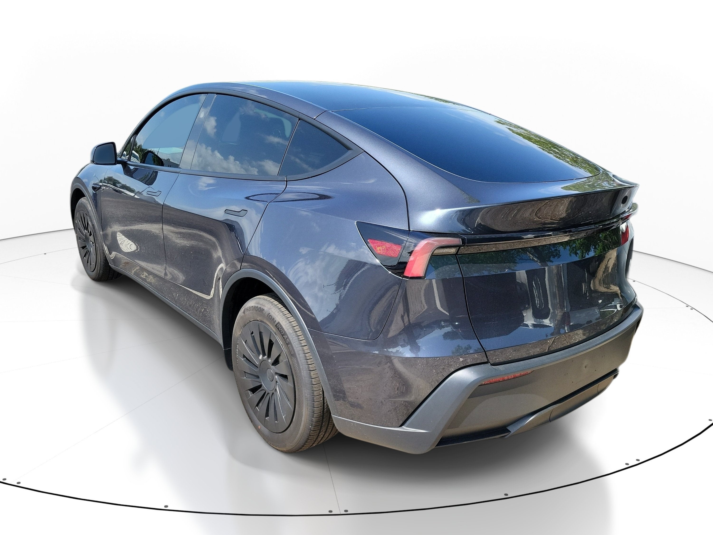 2026 Tesla Model Y Premium