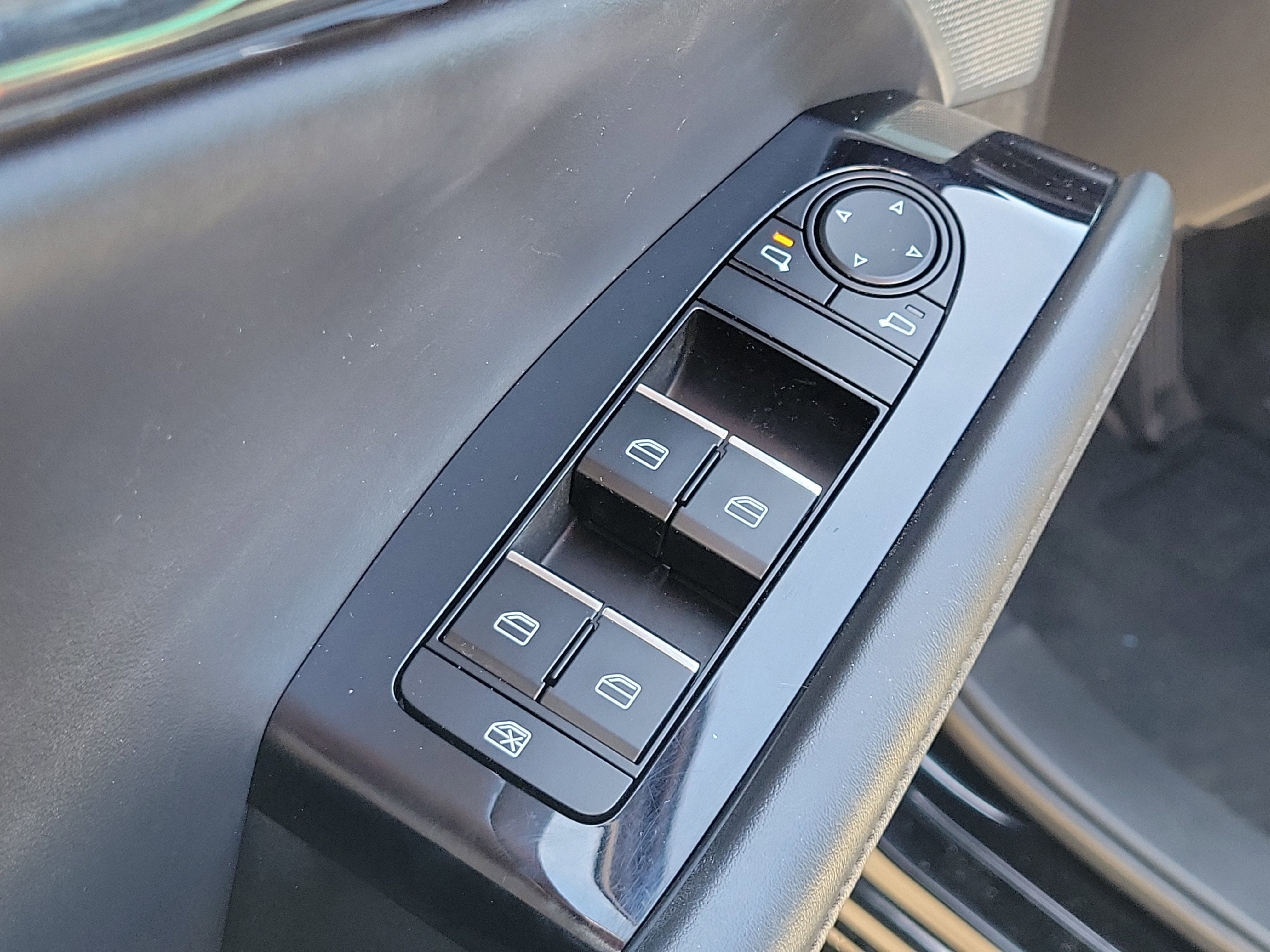 2023 Mazda Mazda3 2.5 S Premium Package