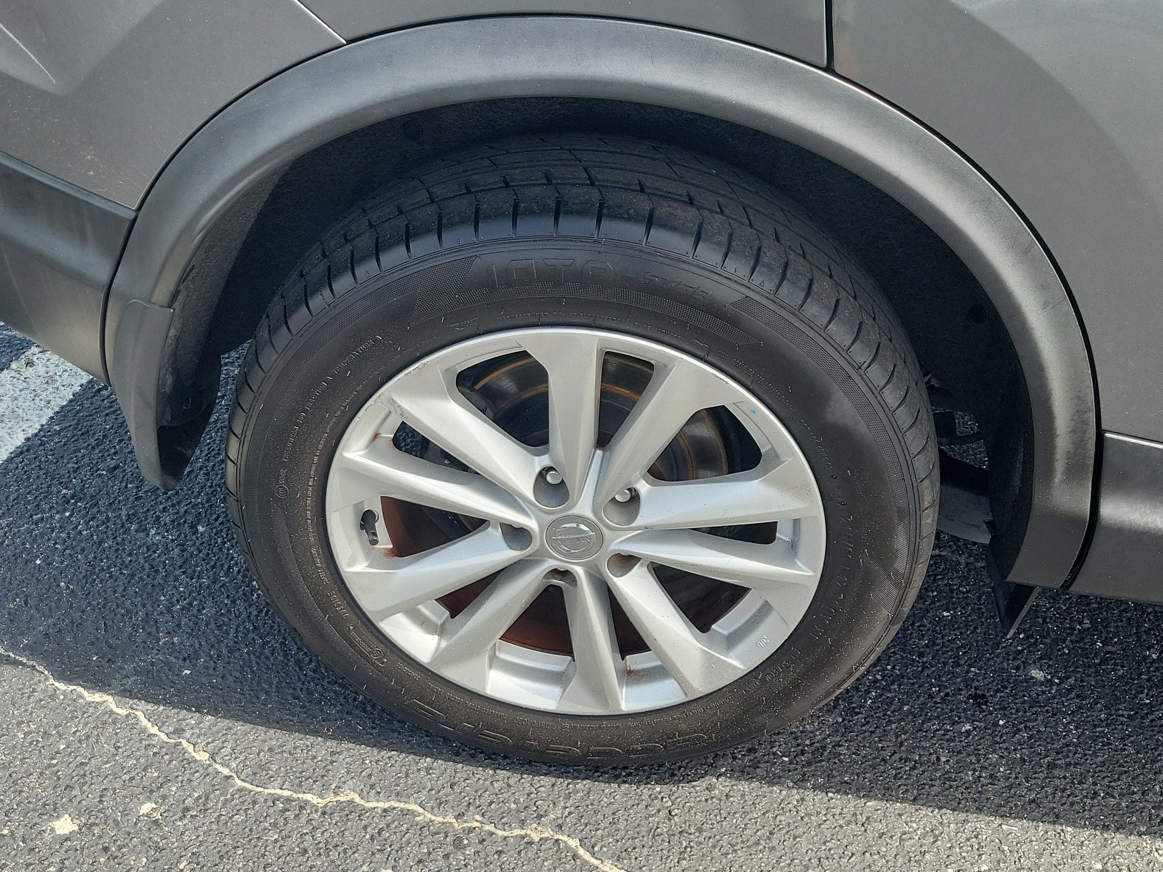 2018 Nissan Rogue Sport SV