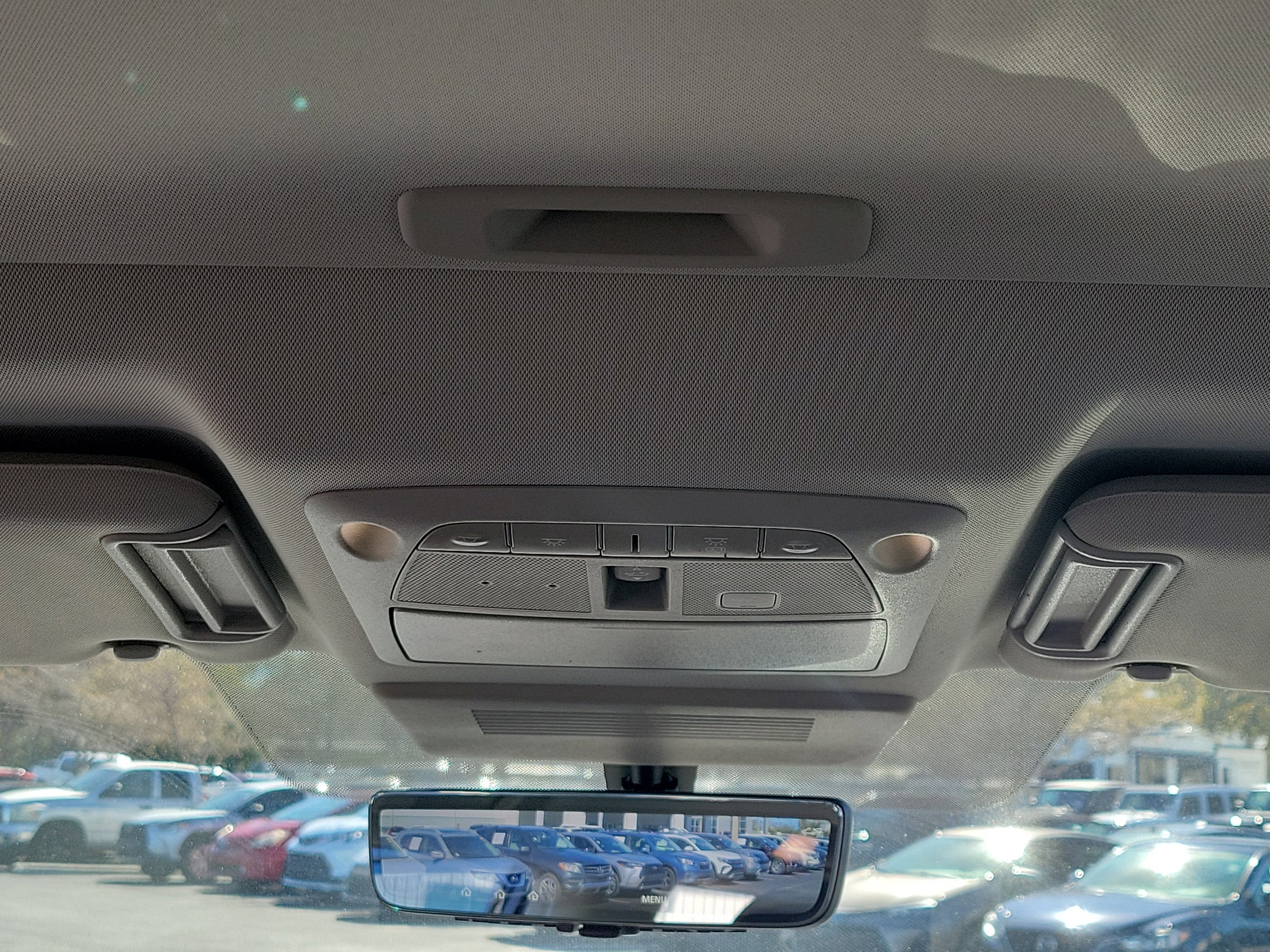 2023 INFINITI QX80 LUXE