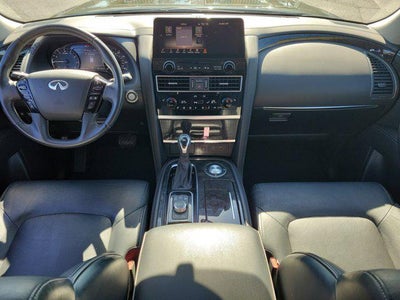 2023 INFINITI QX80 LUXE