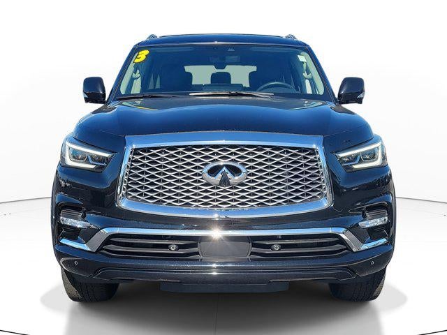 2023 INFINITI QX80 LUXE