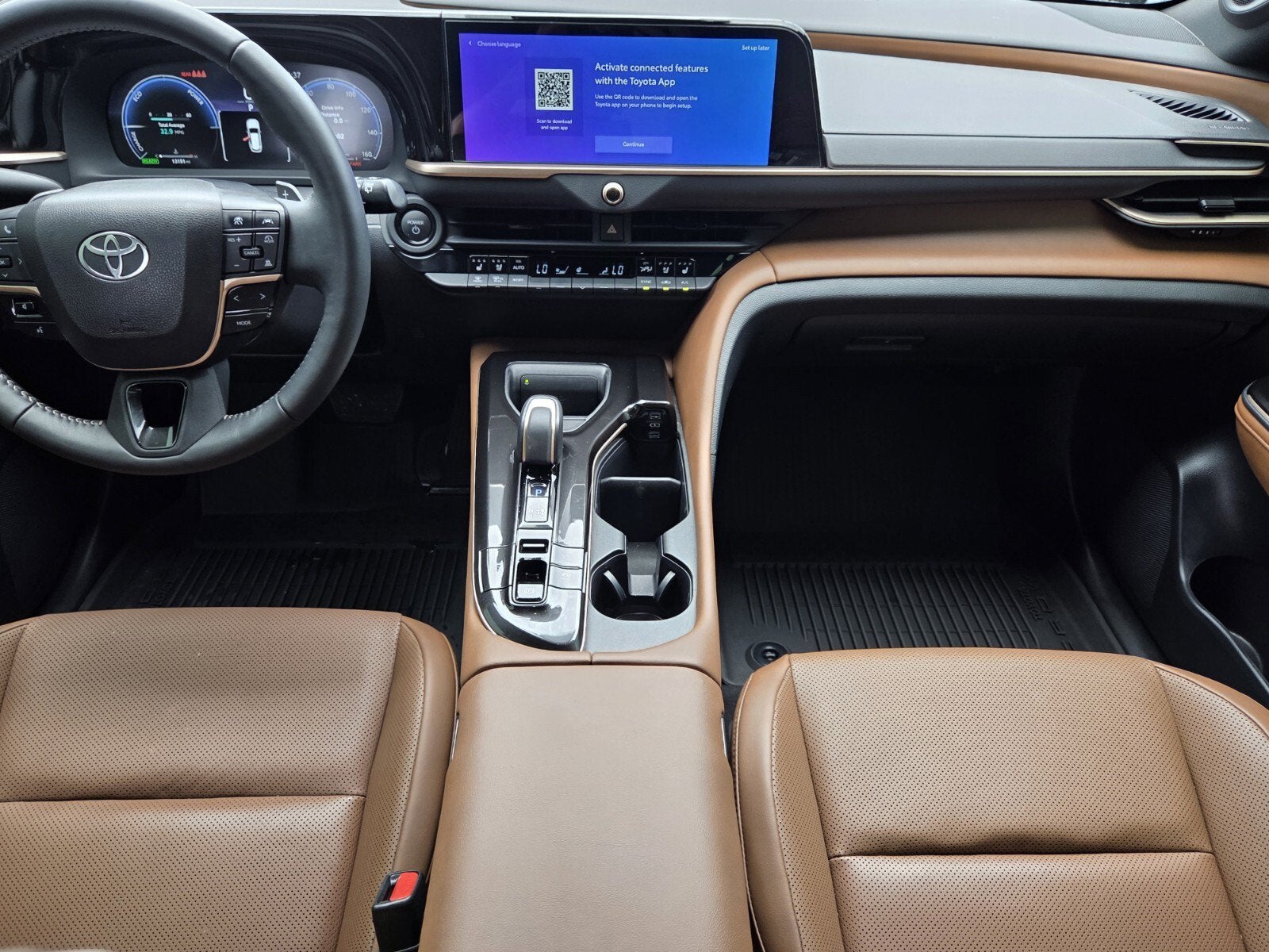 2025 Toyota Crown Signia Limited
