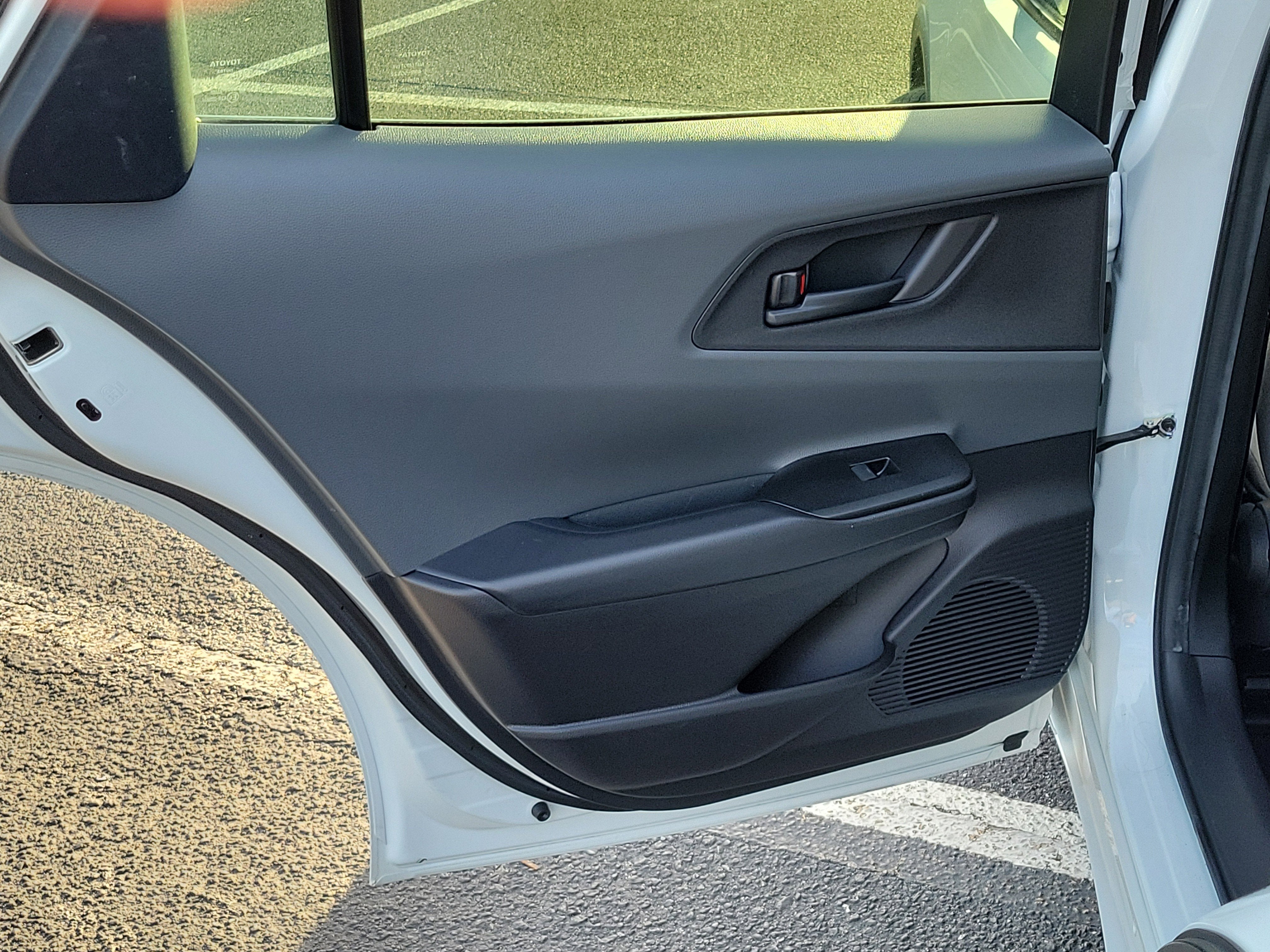 2023 Toyota Prius LE