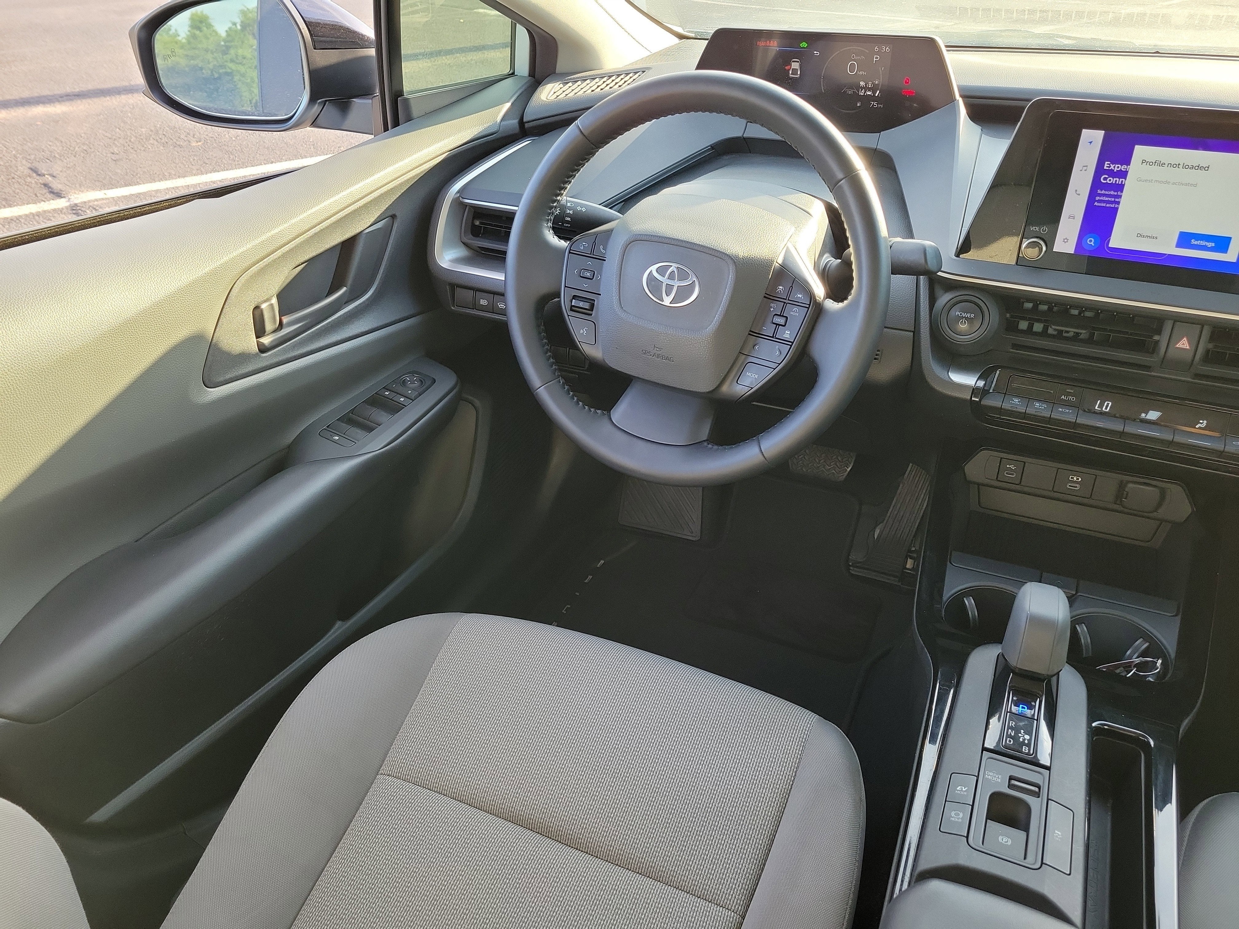 2023 Toyota Prius LE