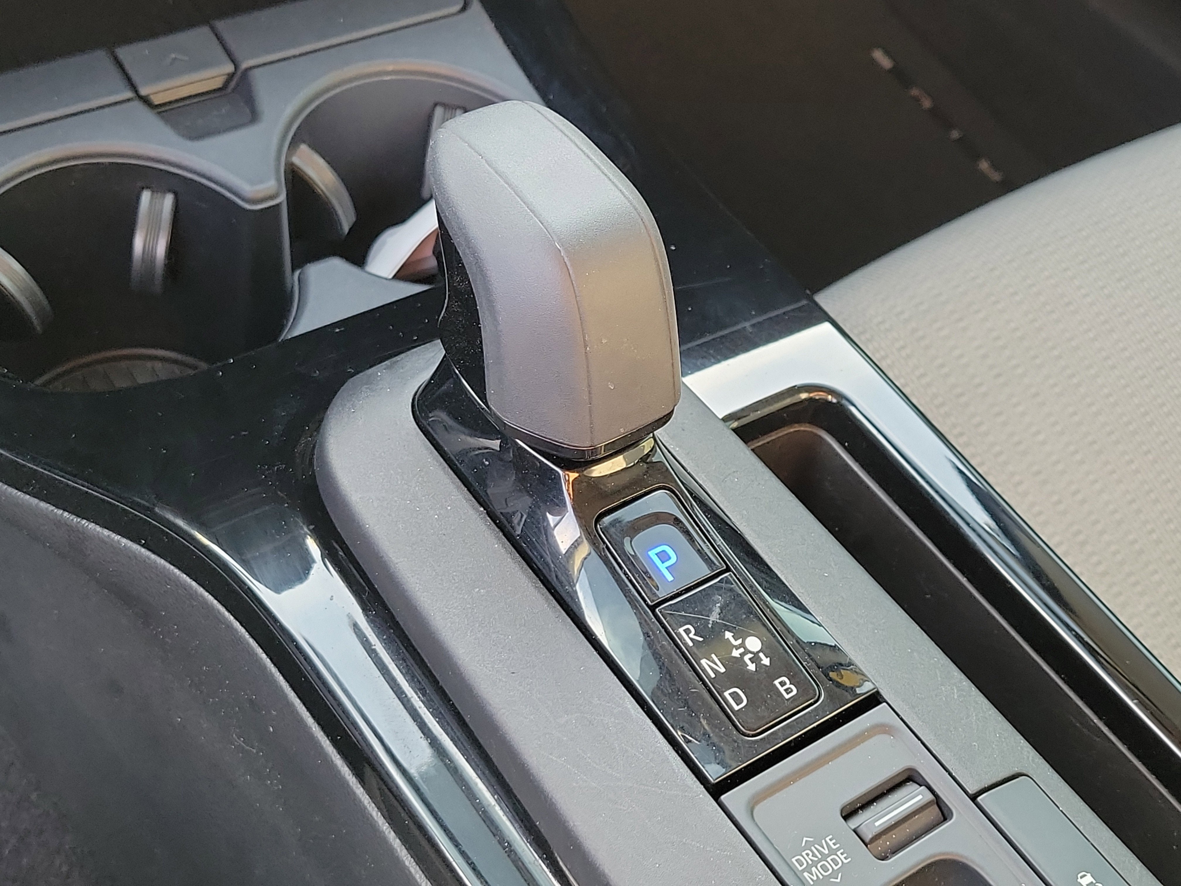 2023 Toyota Prius LE