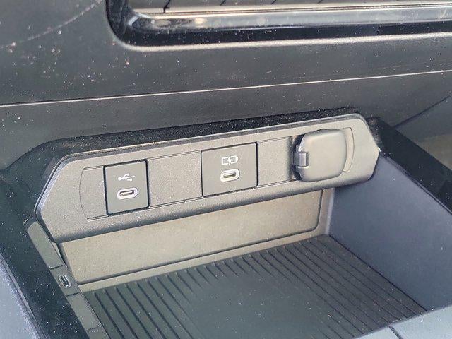 2023 Toyota Prius LE