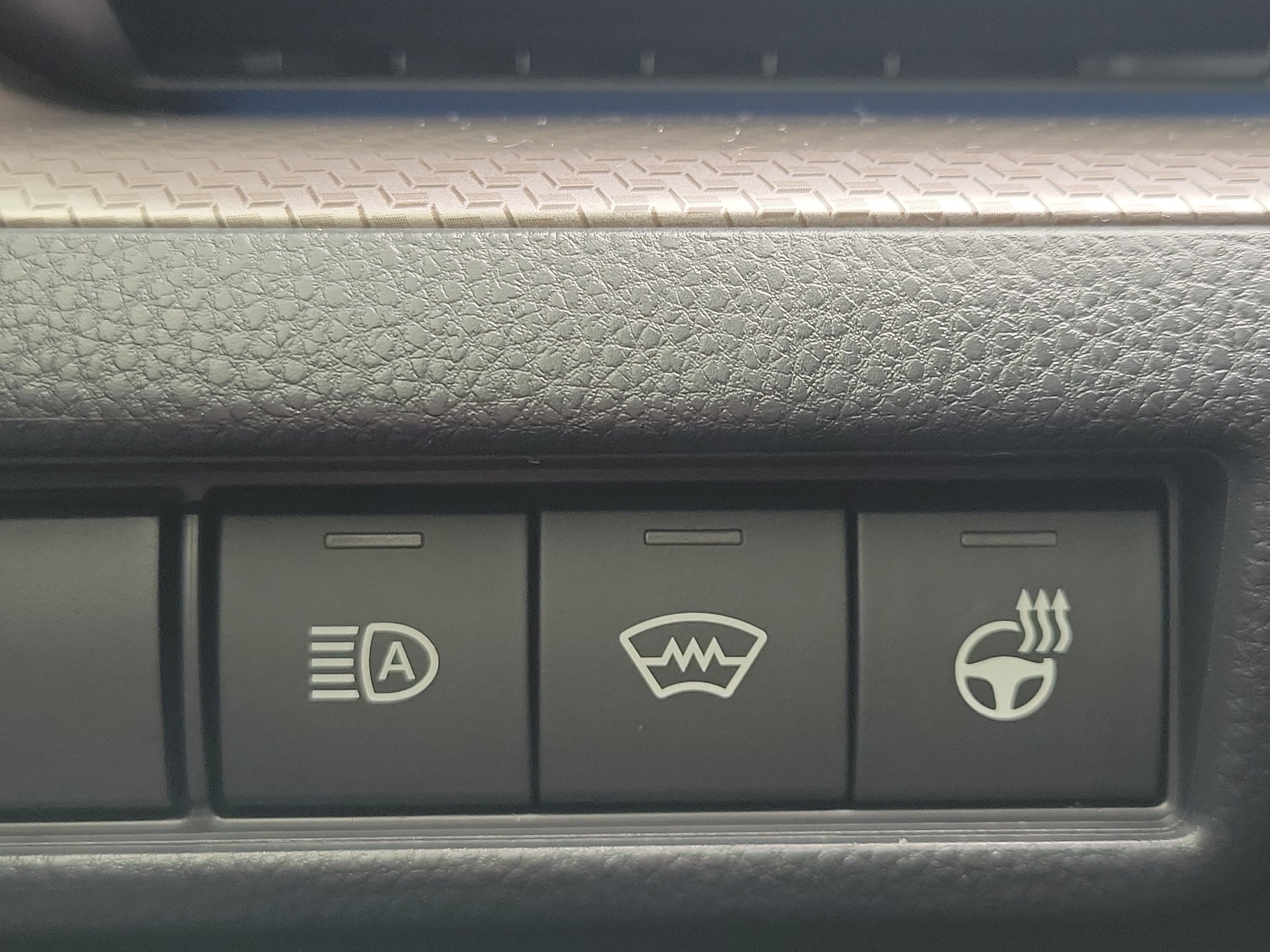 2023 Toyota Prius XLE