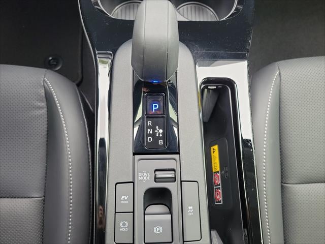 2023 Toyota Prius XLE
