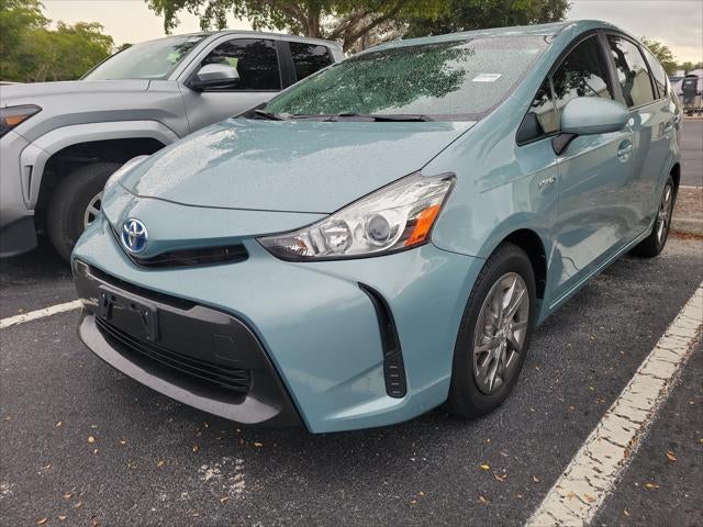 2015 Toyota Prius v Two