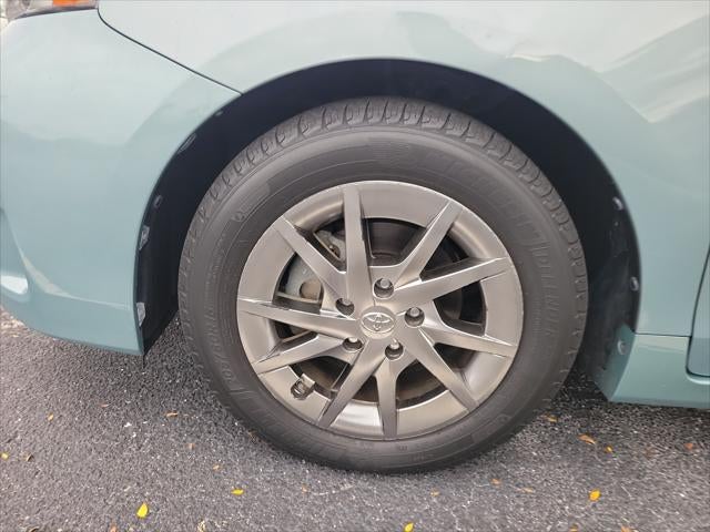 2015 Toyota Prius v Two