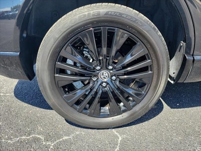 2023 Toyota Venza Nightshade