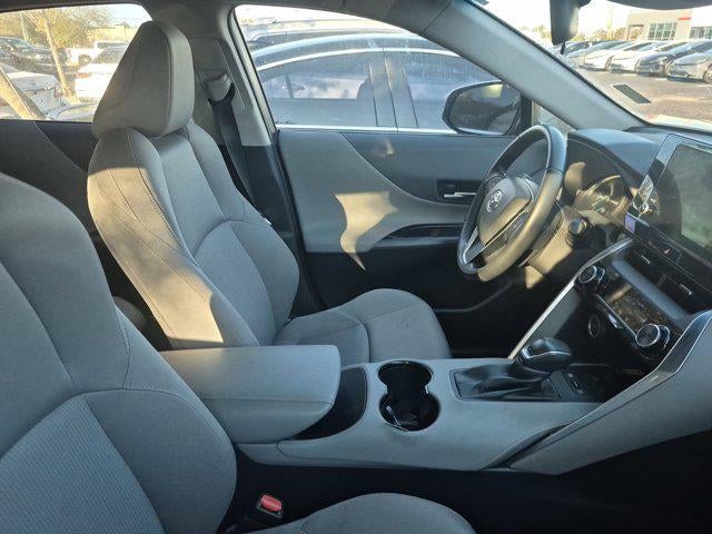 2023 Toyota Venza LE