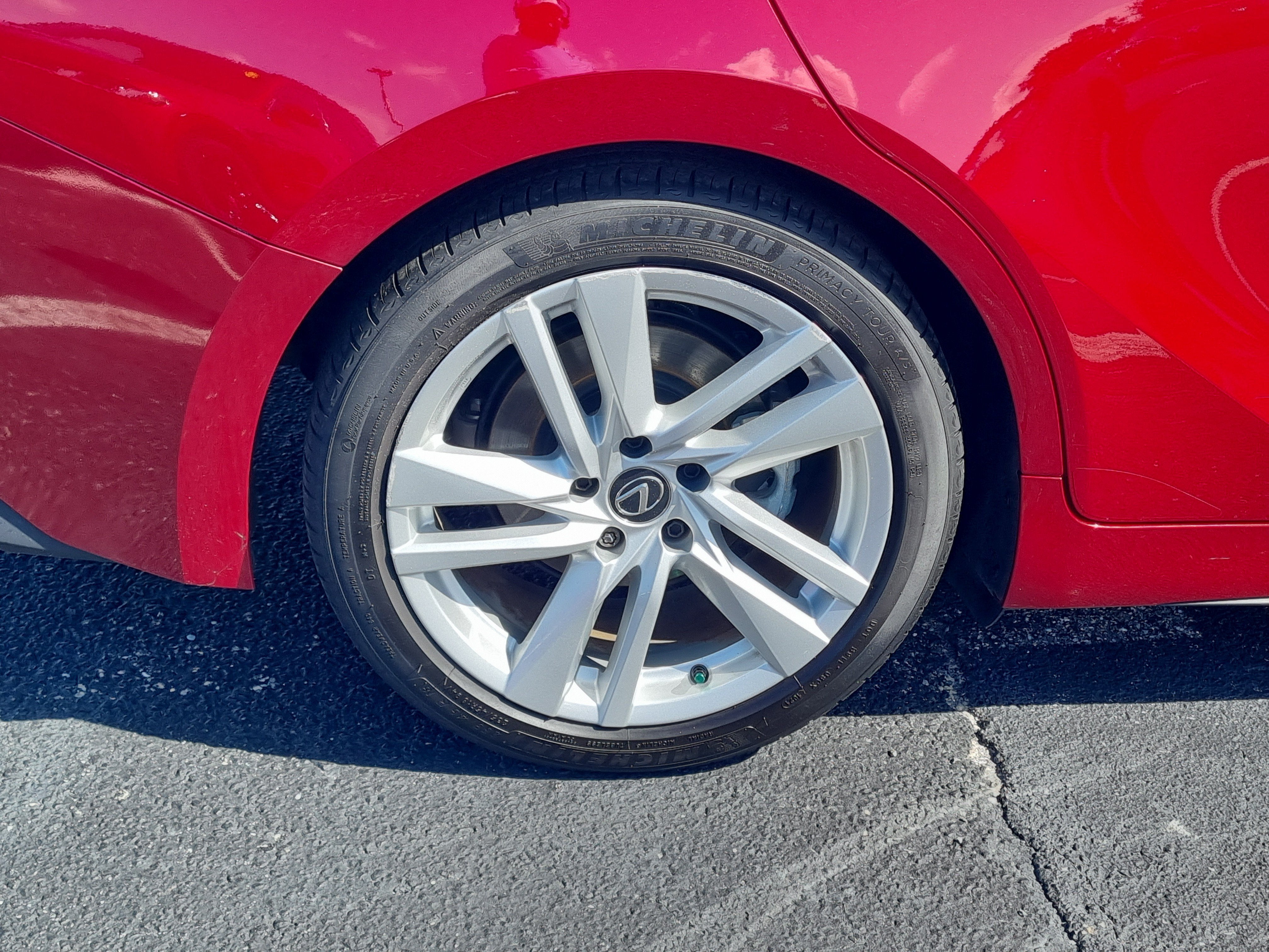 2024 Lexus IS 300