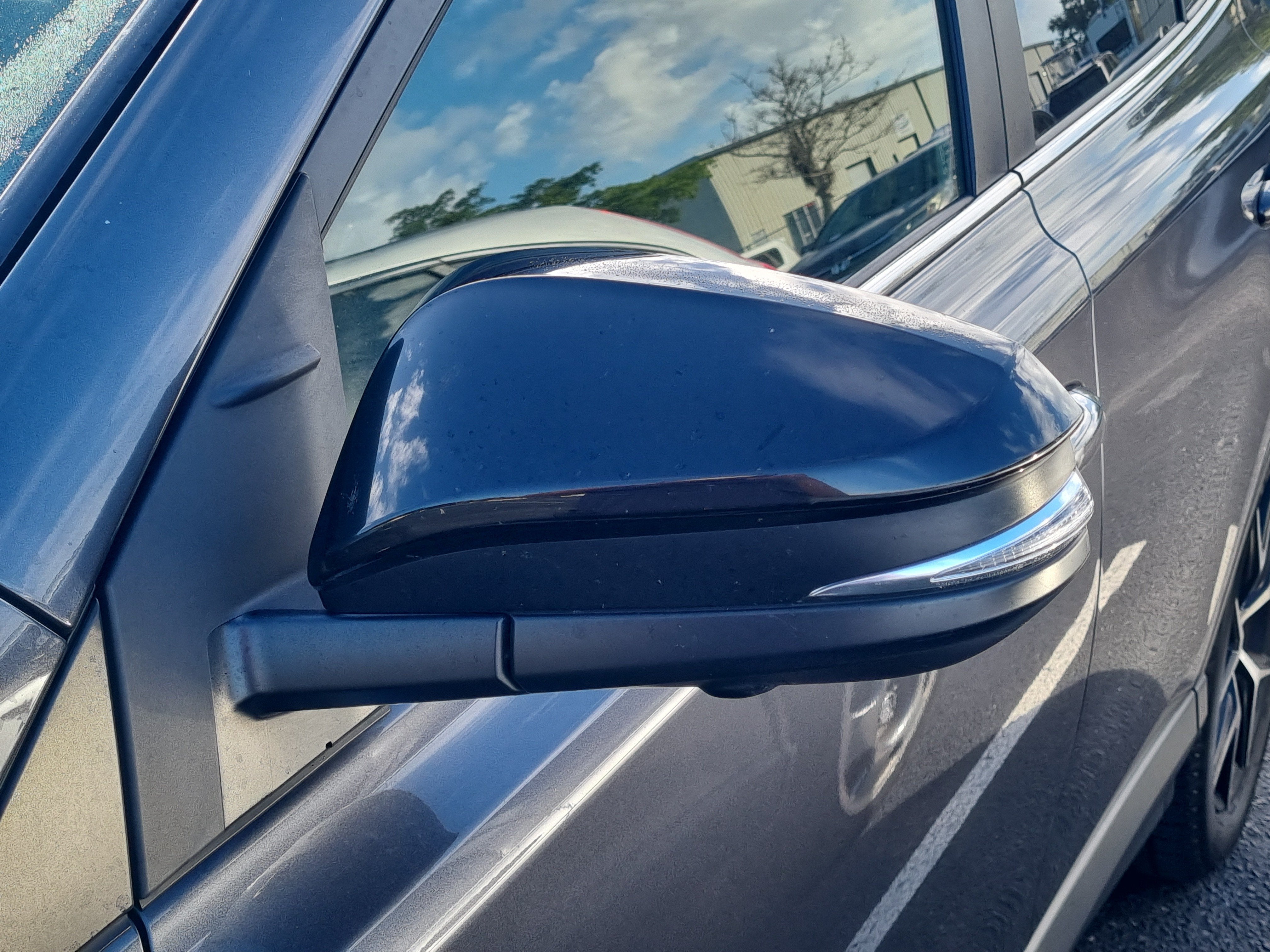 2016 Toyota RAV4 SE